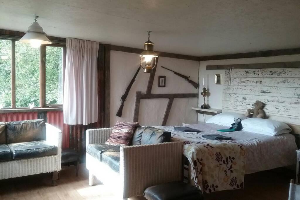 Foxesden, Unique Eco Cabin, Dartmoor Views South Brent Εξωτερικό φωτογραφία