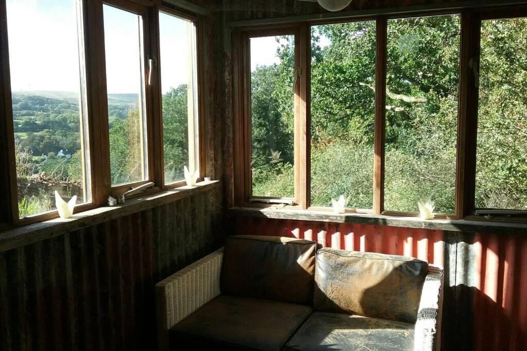 Foxesden, Unique Eco Cabin, Dartmoor Views South Brent Εξωτερικό φωτογραφία