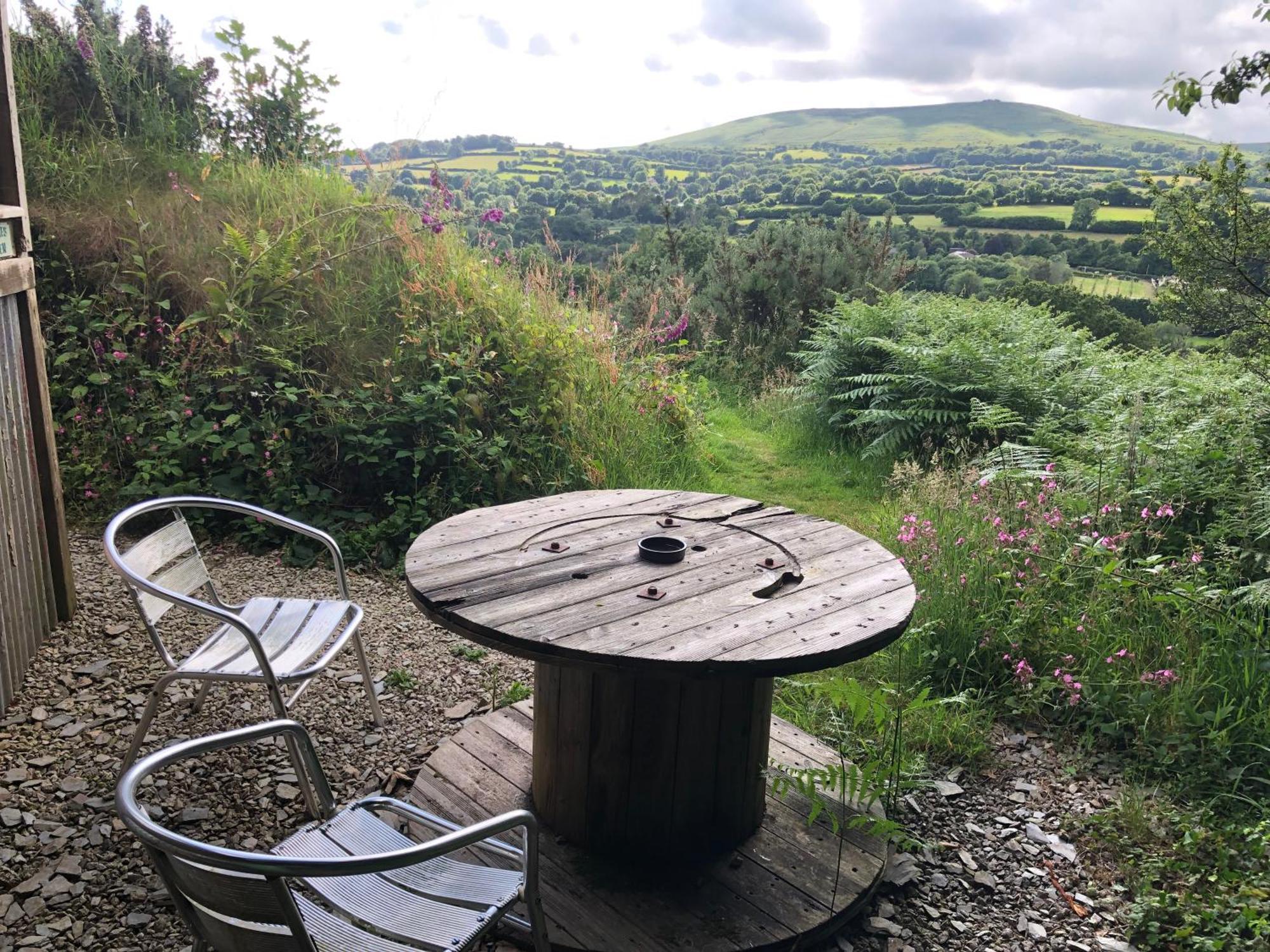 Foxesden, Unique Eco Cabin, Dartmoor Views South Brent Εξωτερικό φωτογραφία